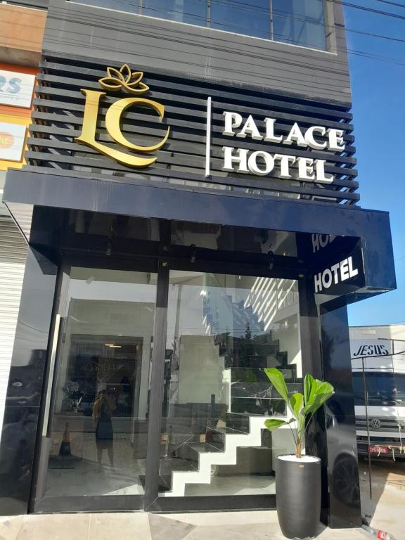 Certifikát, hodnocení, plakát nebo jiný dokument vystavený v ubytování LC Palace Hotel
