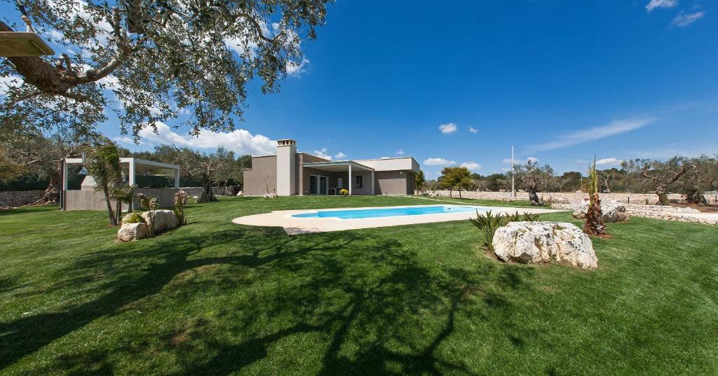 The swimming pool at or close to Villa Daiana by Perle di Puglia