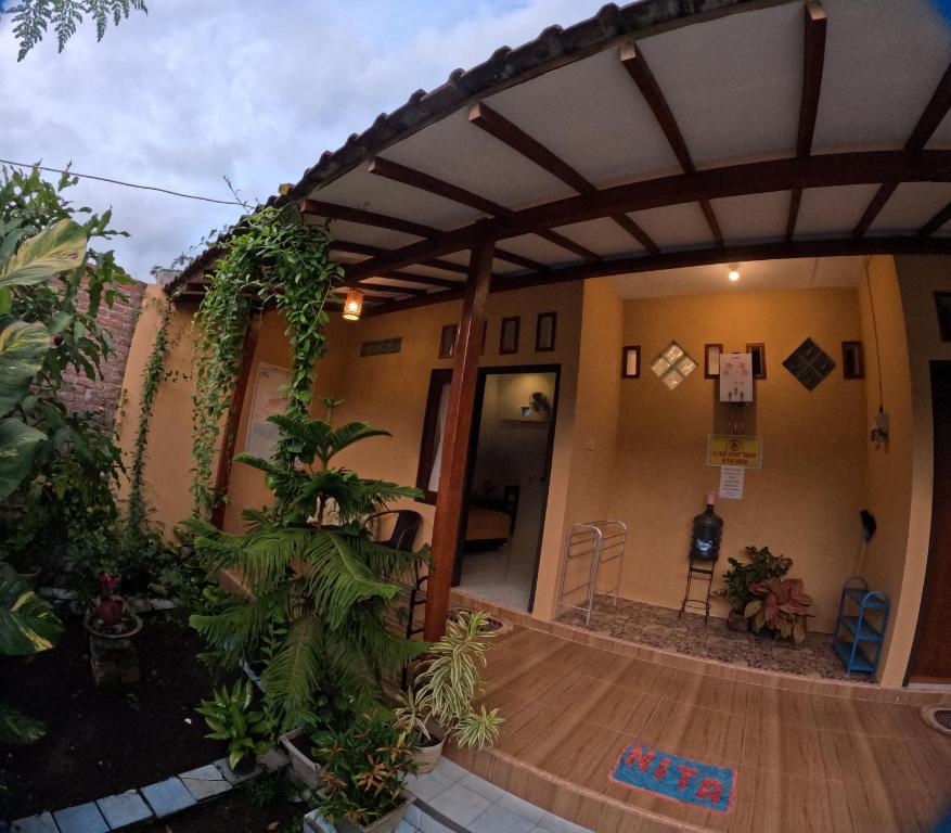 Fotografie z fotogalerie ubytování Nitha Homestay v destinaci Banyuwangi