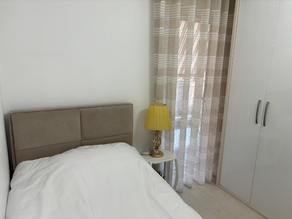 Center, Selvia White Apartment - Imazhi 8
