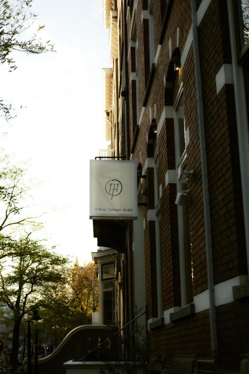 Hotel 171 - Resim 35