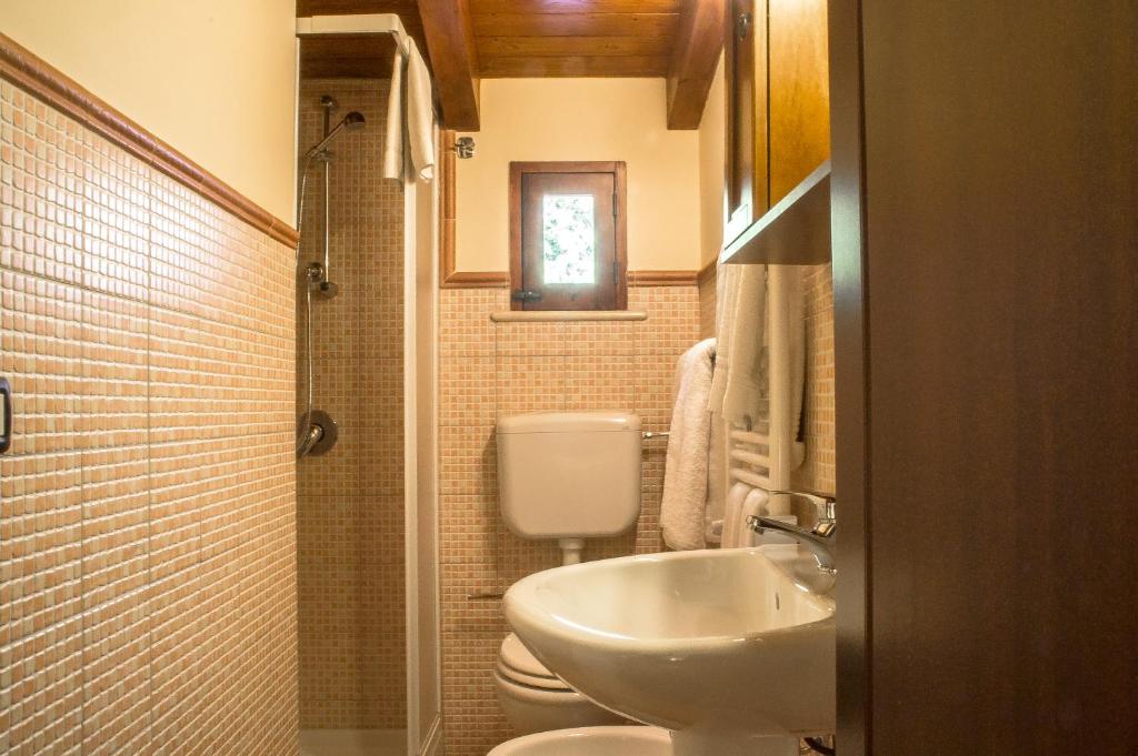 Koupelna v ubytování B&B A Robba de Pupi