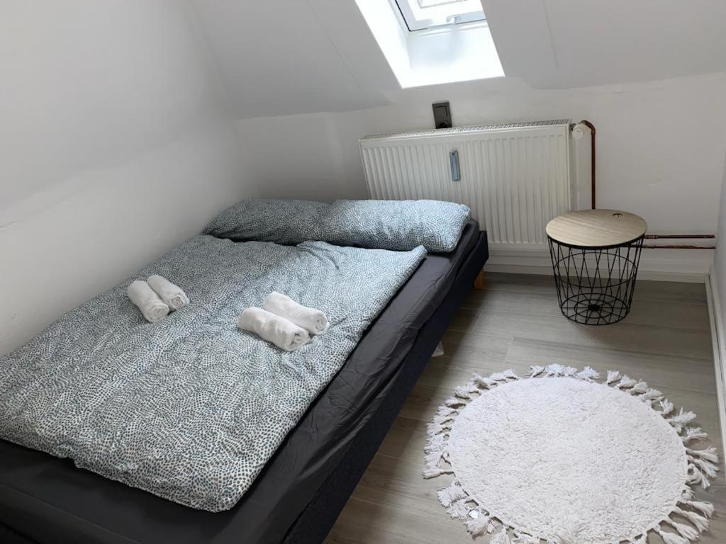 Postel nebo postele na pokoji v ubytování Tolle Lage Fulda Stadt
