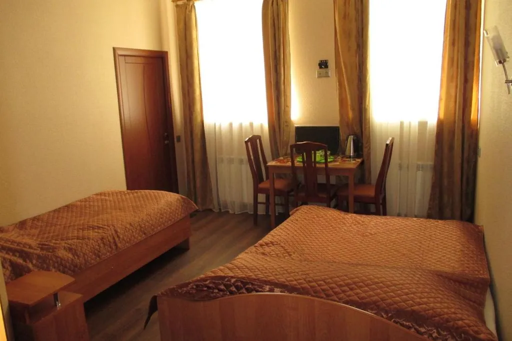 Mini-hotel Allan, Kudrovo, Russia