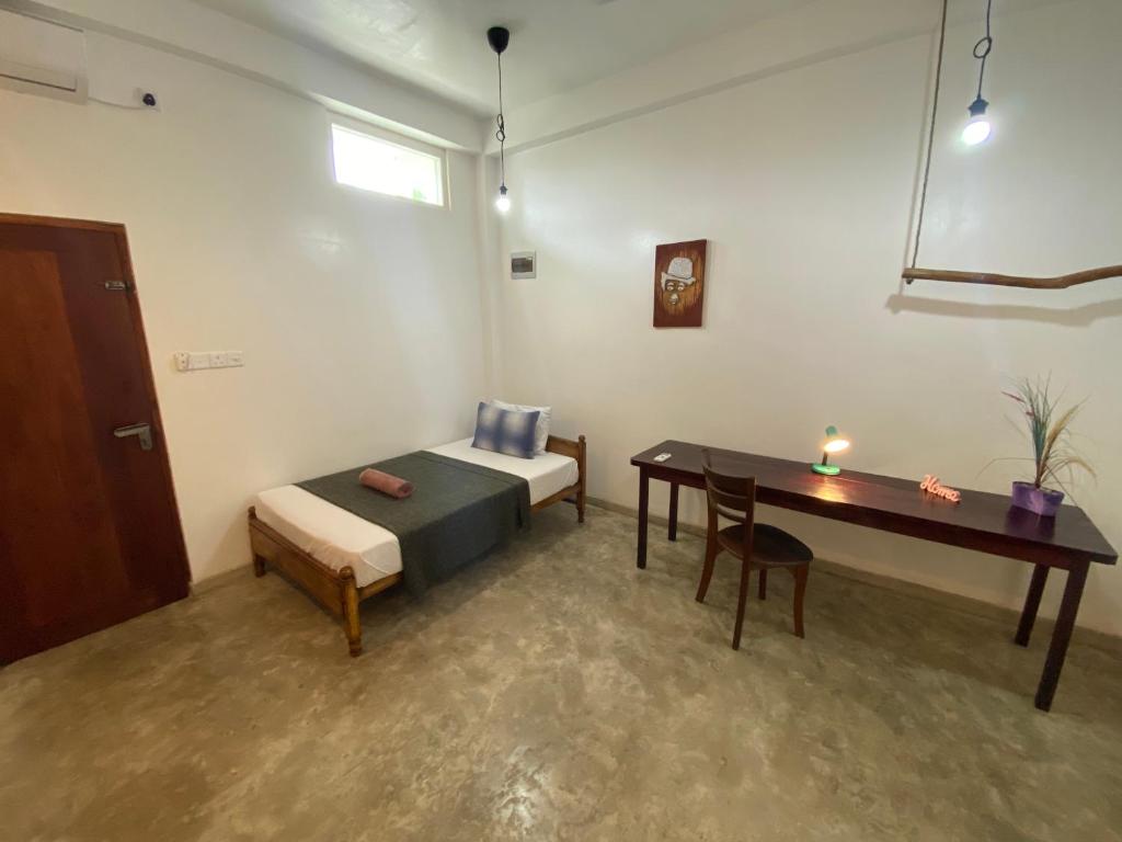Mirage Beach House at Morava Court - Large Twin Room