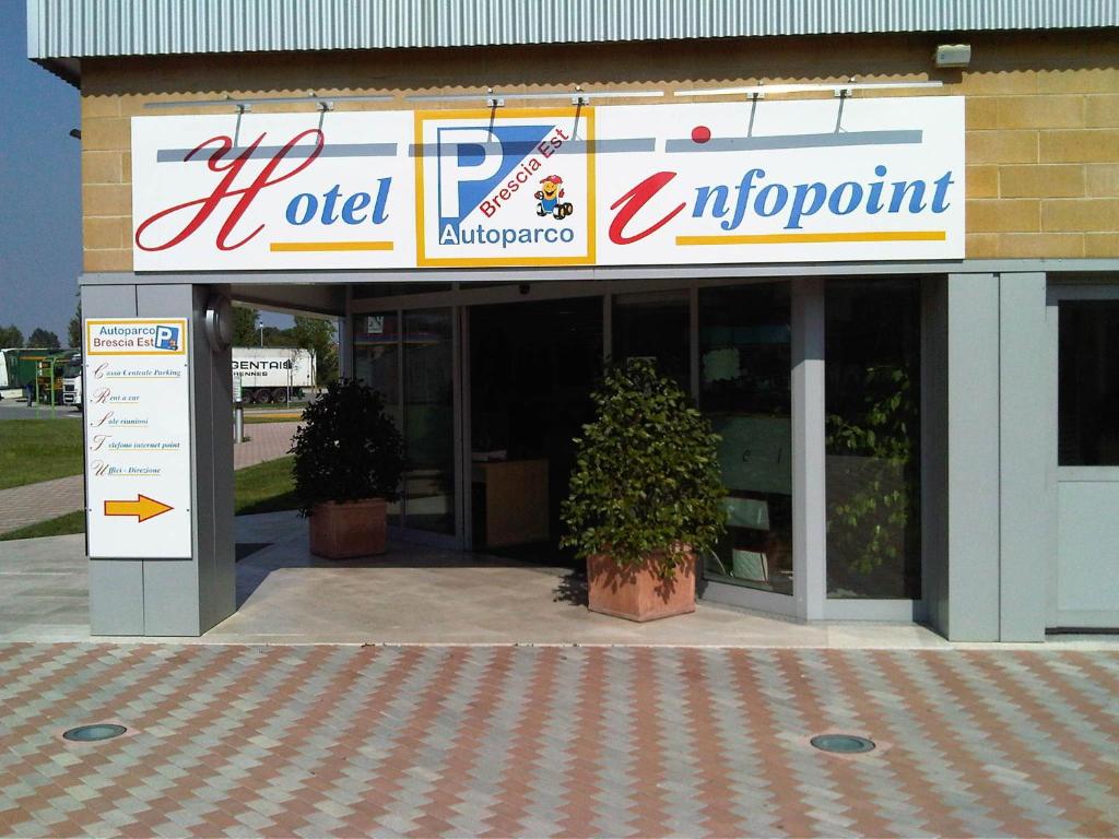 Fotografie z fotogalerie ubytování Hotel Santa Giulia v destinaci Castenedolo