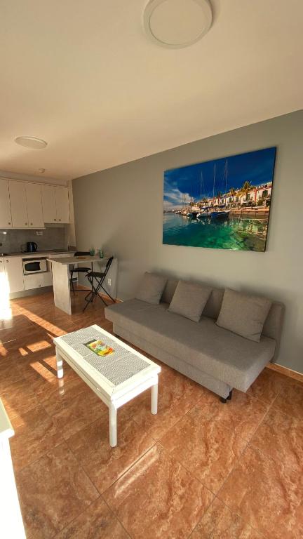 Kuchyň nebo kuchyňský kout v ubytování Sea View Apartment in Patalavaca