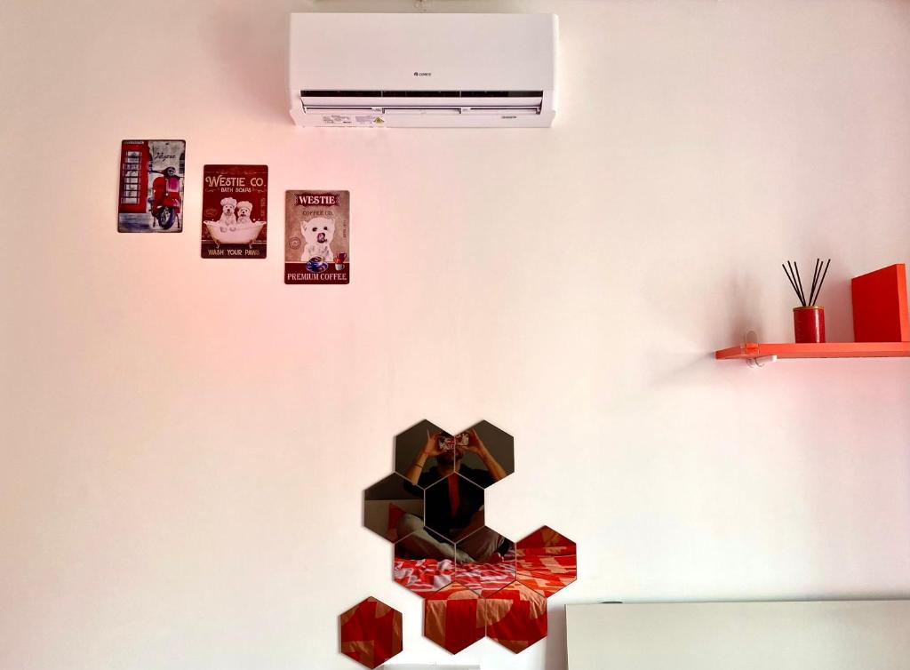 Central Private En-Suite with Balcony in shared residence - 10