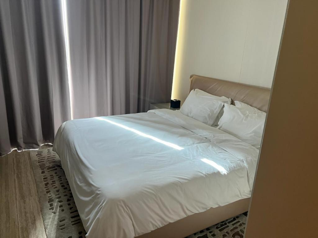 4Leisure Suites DAMAC Esclusiva Towers - Appartement De Luxe D'une Chambre