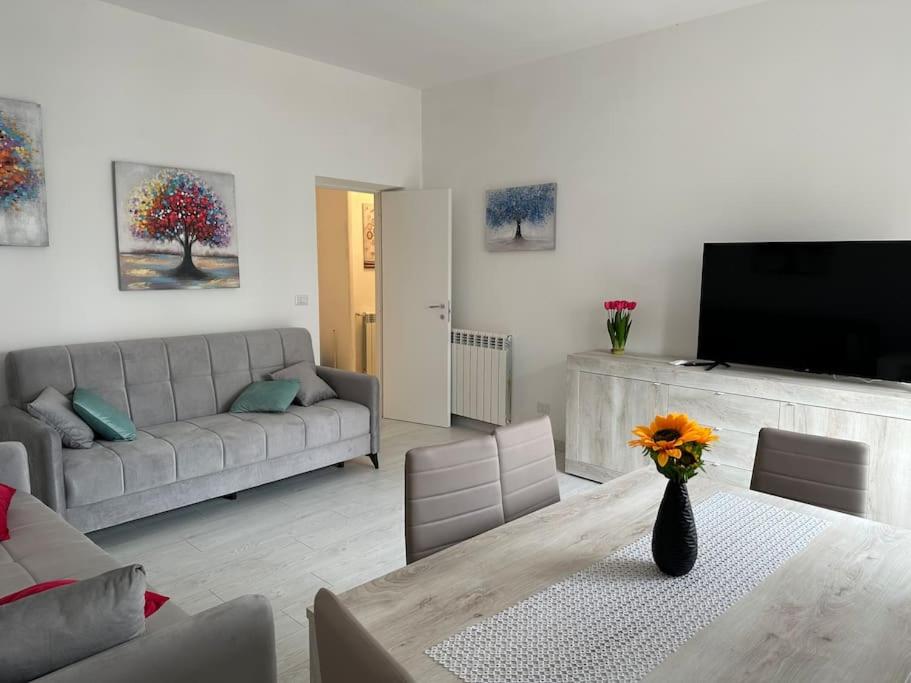 Anzio Beach House, Anzio (updated prices 2024)