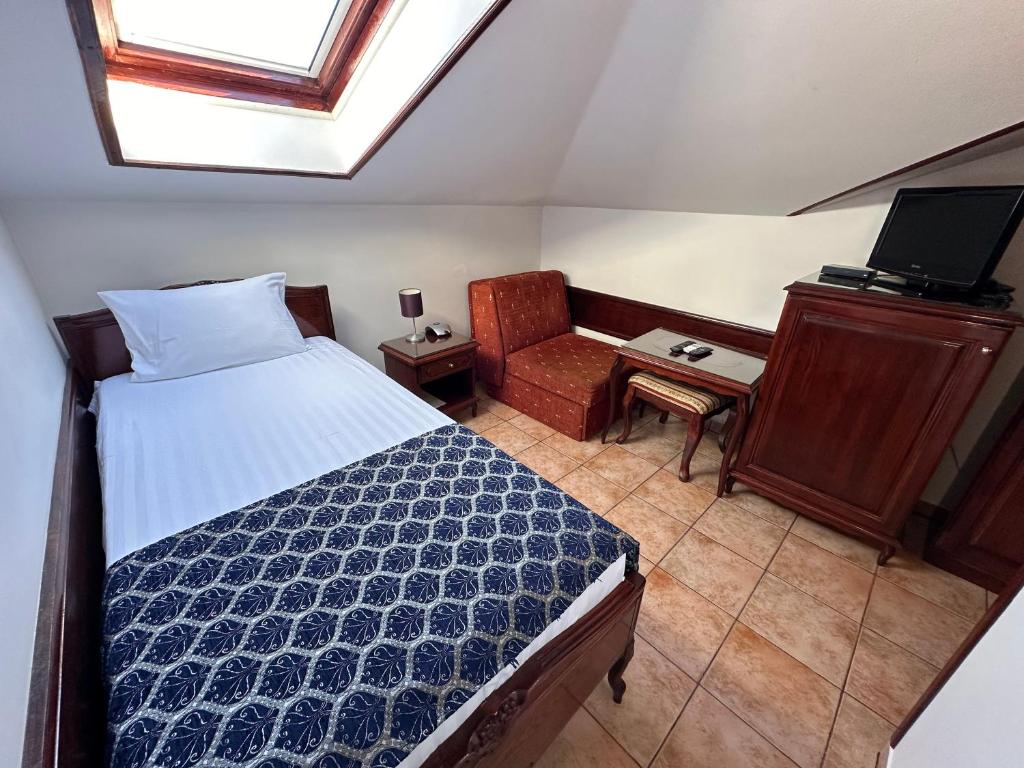Beatrix Lux Hotel - Pequeno Quarto Individual