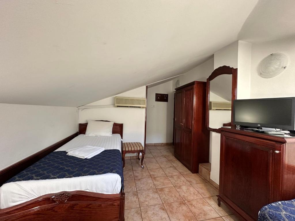 Beatrix Lux Hotel - Sala Tripla Do Orçamento