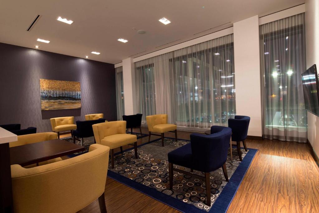 Courtyard by Marriott Quebec City - Resim 34