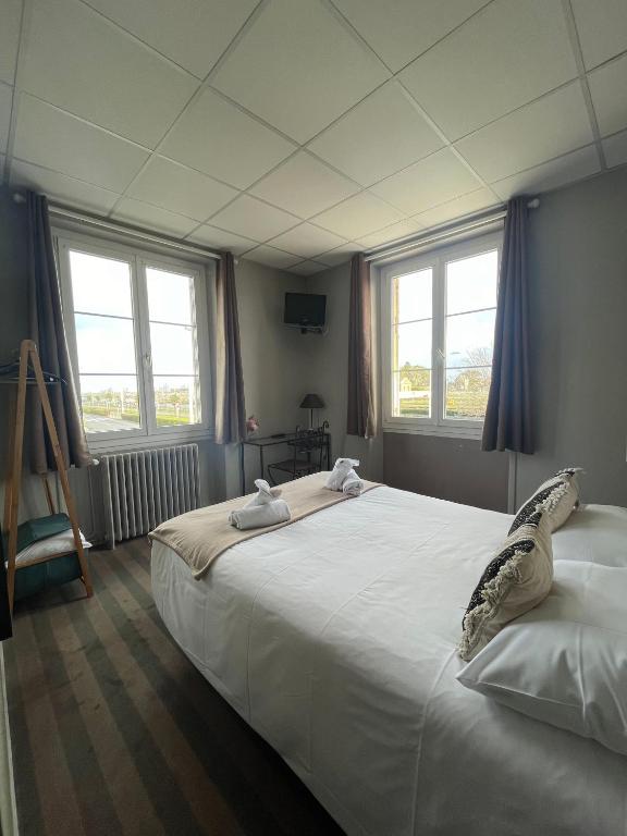 Hôtel Le Phare - ダブルルーム シャワー付