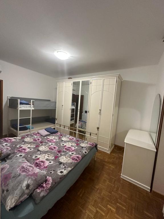Postel nebo postele na pokoji v ubytování Gigli, rooms con cucina in comune e terrazza