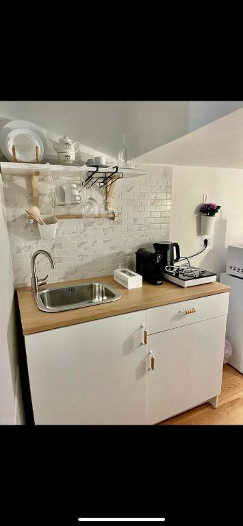 Piazzetta Degli Innamorati - 6