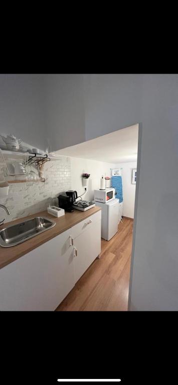 Piazzetta Degli Innamorati - 4