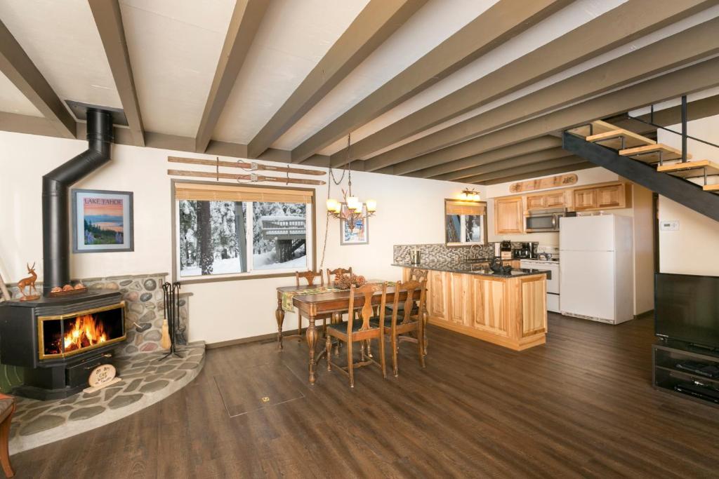 Pineland Chalet In Tahoe City Classic