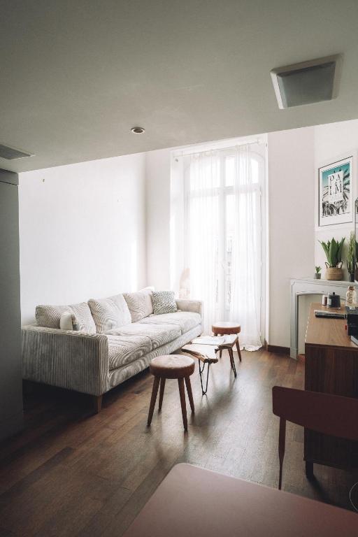 Posedenie v ubytovaní CANNES CENTRE VILLE- Bel appartement studio + Mezzanine