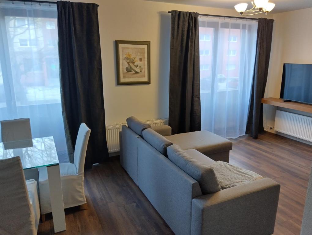 TV a/nebo společenská místnost v ubytování Suur-Aia 21 Apartment