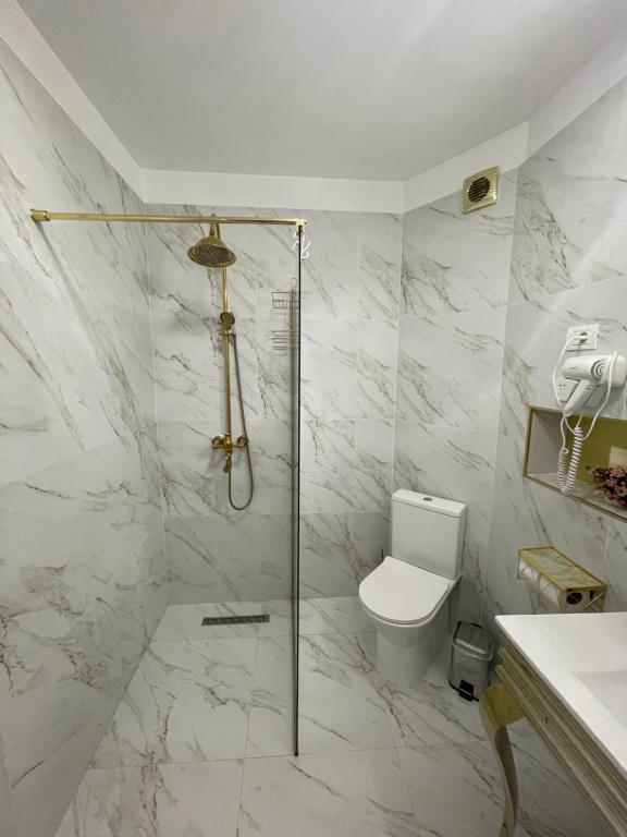 Un baño de Vila Zoe BucharestAirport&Therme&Parking Otopeni
