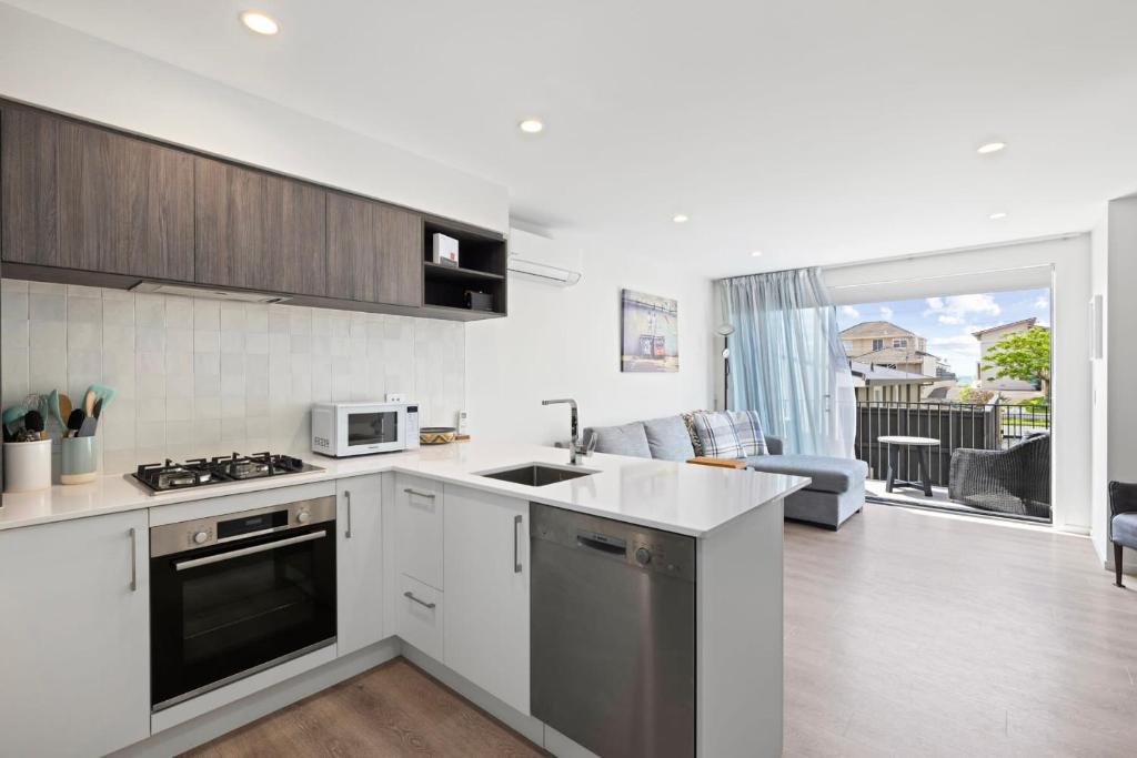 Seaside Serenity at Bask Retreats, Mount Maunganui (updated prices 2024)