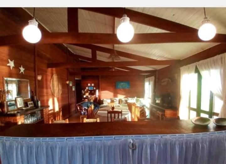 Casa na Ilha do Mel - Casa Mel Paraíso - Casa De Tres Habitaciones