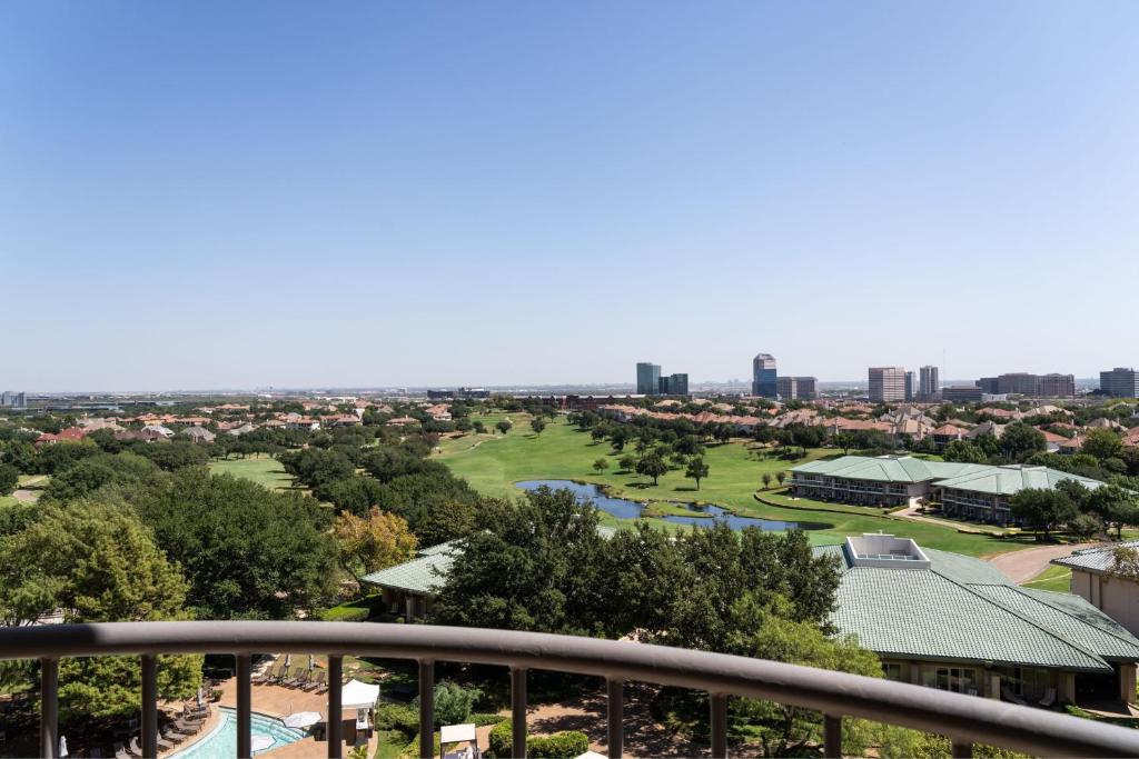 The Ritz-Carlton Dallas, Las Colinas - 
