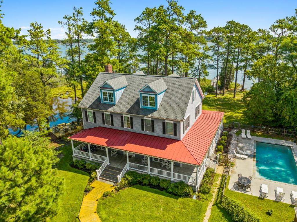 Saddle Beach Waterfront on the Chesapeake, Woolford (updated prices 2024)
