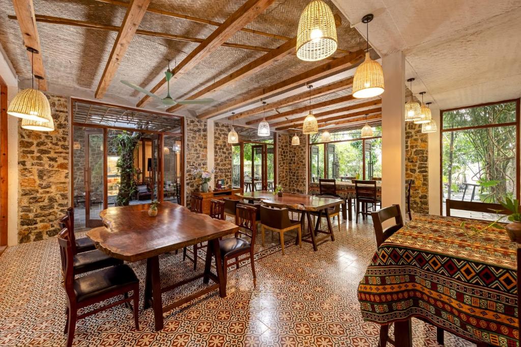 Restaurace v ubytování LittleTamCoc Boutique Villa Ninh Binh