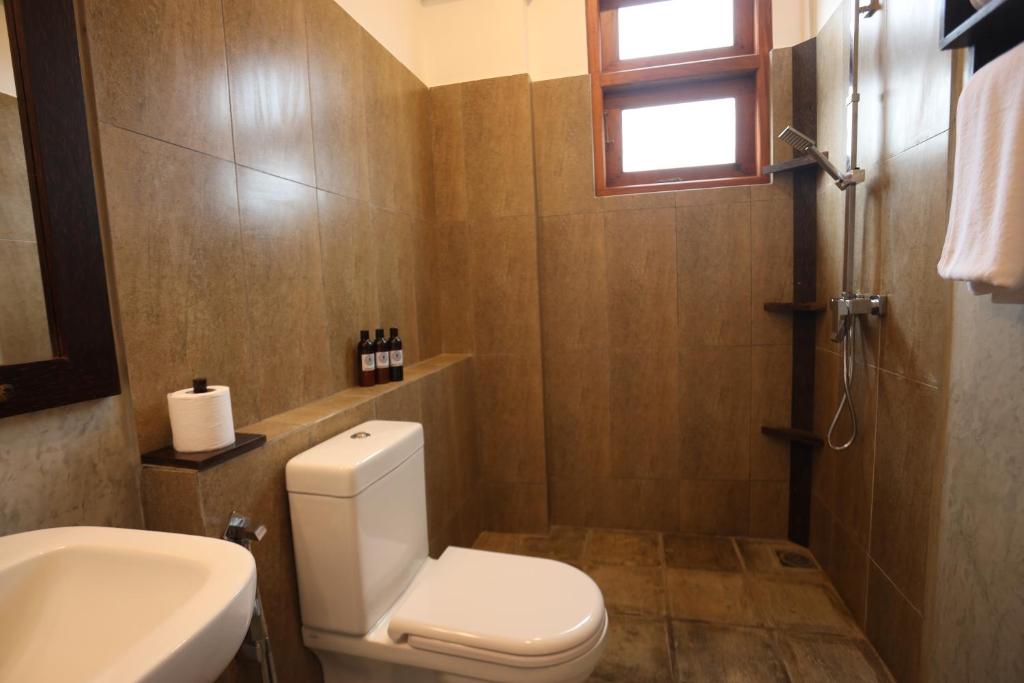 PearlDrop Waves Mirissa - 5