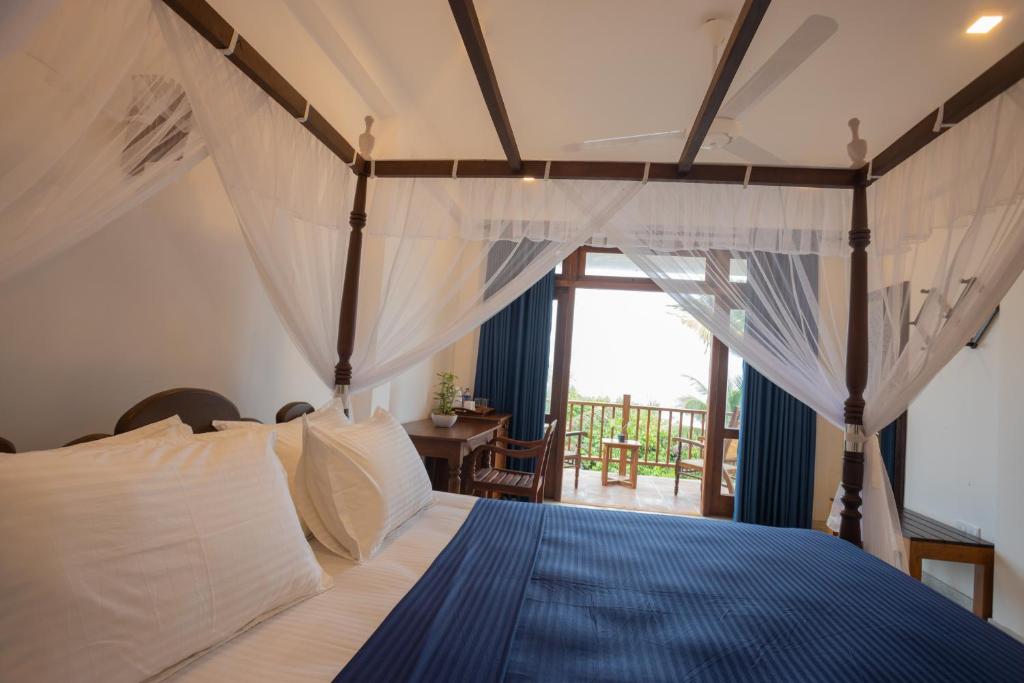 PearlDrop Waves Mirissa - 6