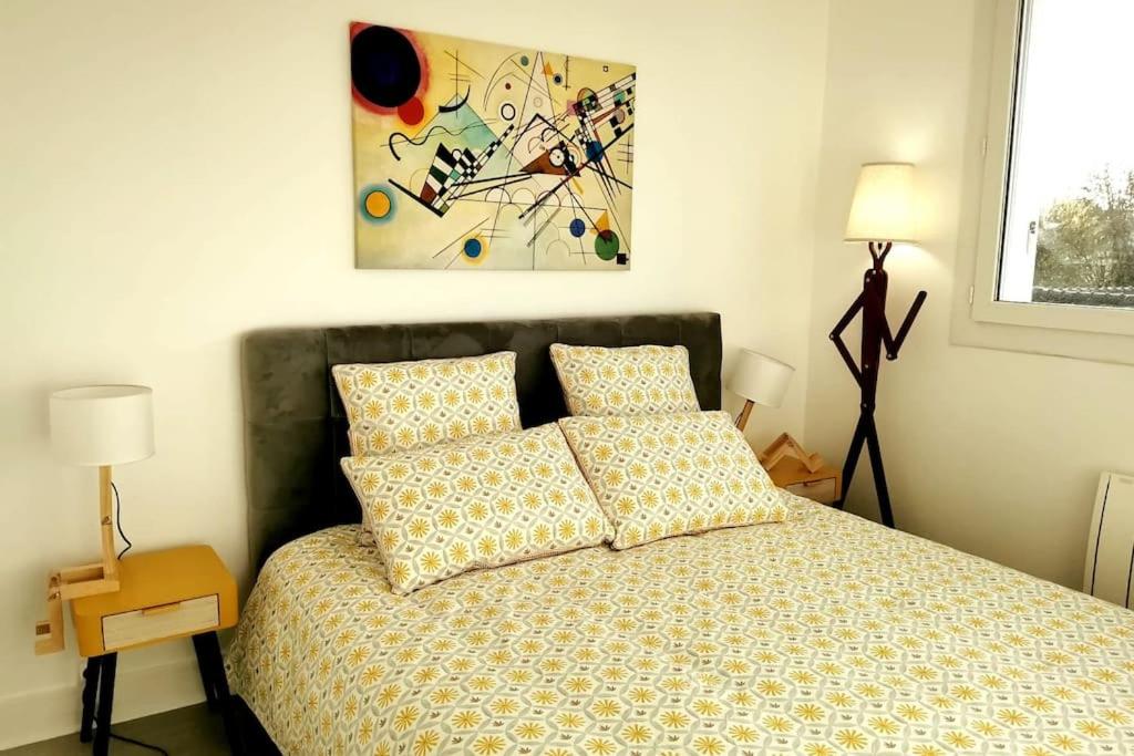 Postel nebo postele na pokoji v ubytování Appartement 6-8 personnes - Calme - Neuf - 15 min de Paris