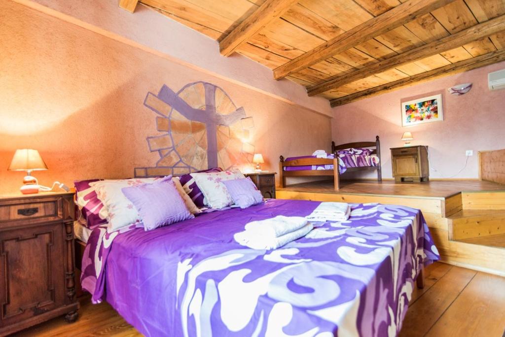 Postel nebo postele na pokoji v ubytování Rural Pension Istra Partner