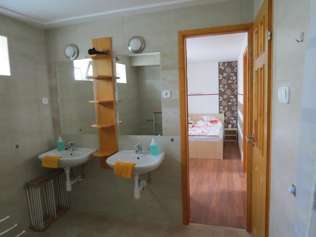 Kúpeľňa v ubytovaní Aranyhal apartman