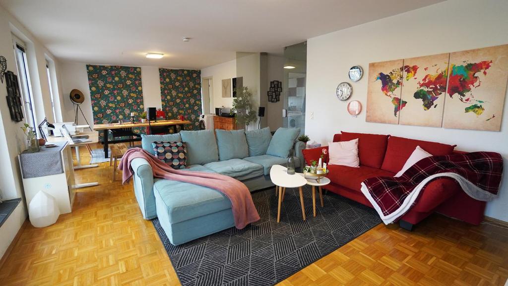 Гостиная зона в Your comfortable apartment in Dusseldorf city