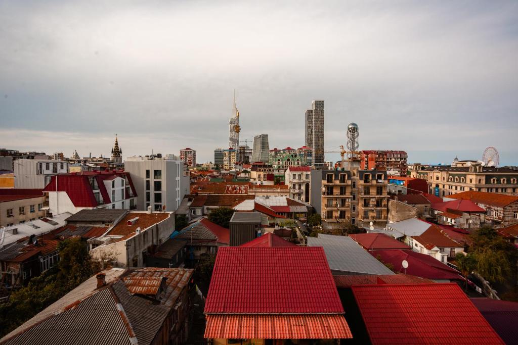 Nespecifikovaný výhled na destinaci Batumi nebo výhled na město při pohledu z hotelu