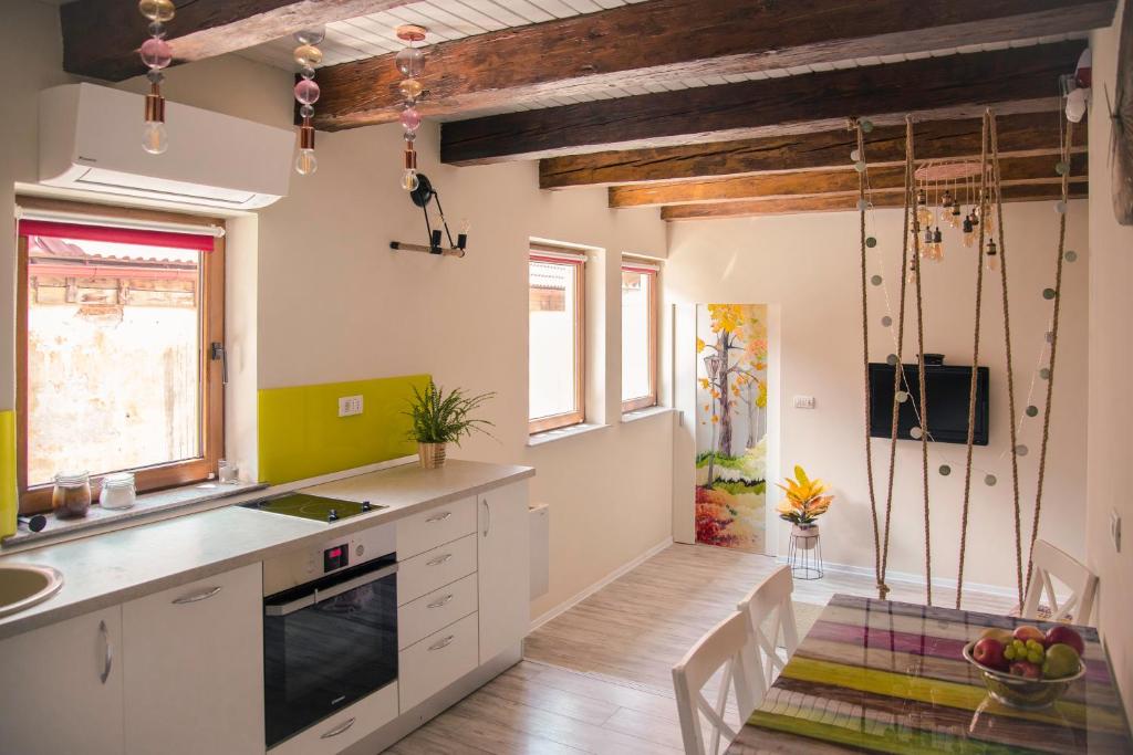 Seek and Hide - Little Emma's Hideaway - Apartamento De Una Habitación