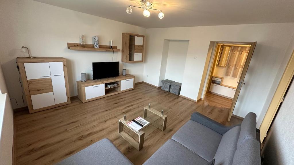 A television and/or entertainment centre at 3 room Apartment, free parking, Liptovský Mikuláš