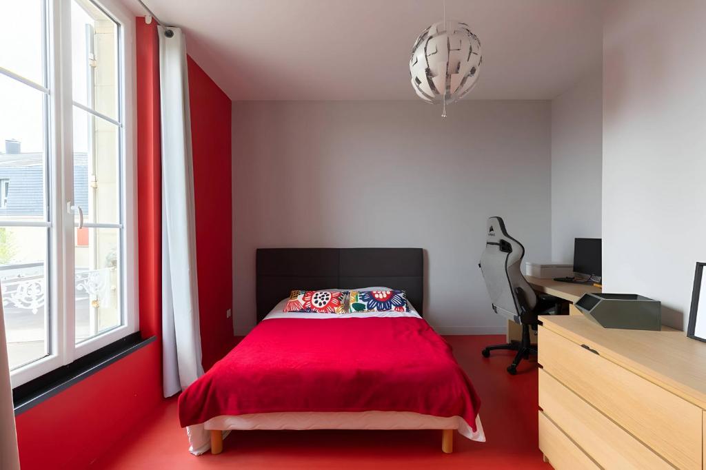 Posteľ alebo postele v izbe v ubytovaní Villa Isaac - Luxueuse - Parking - 16p - Rêve au Mans