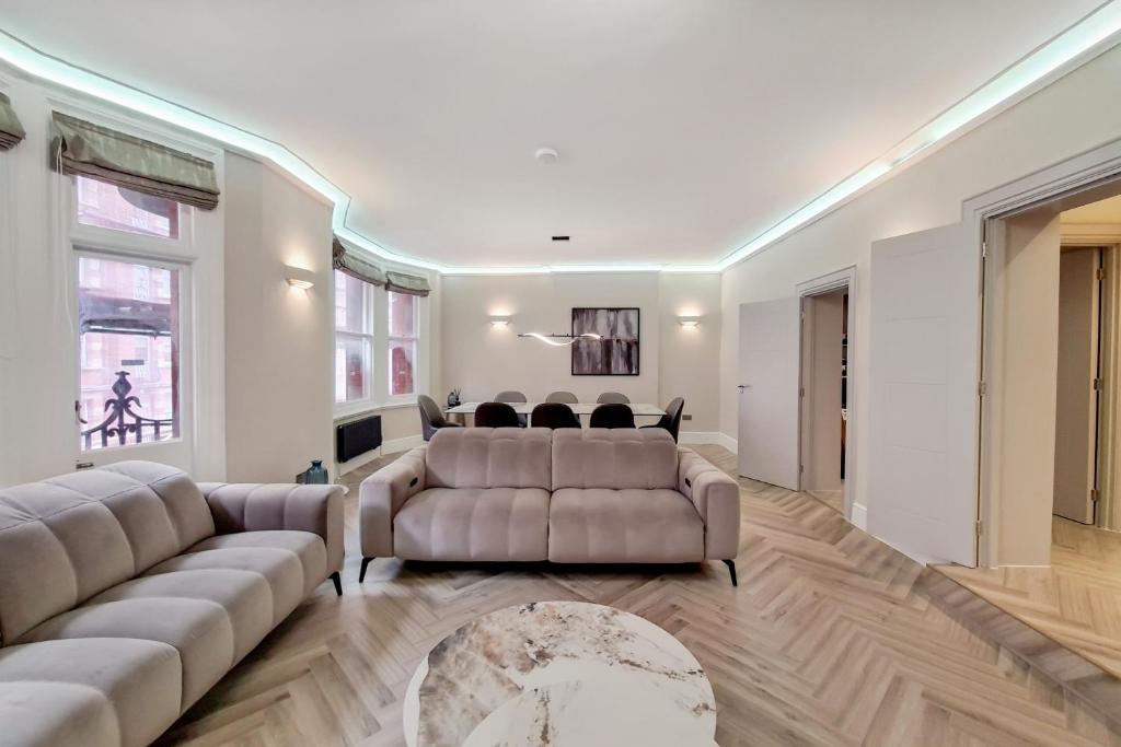 Stunning Modern Apartment in Baker Street, London, UK