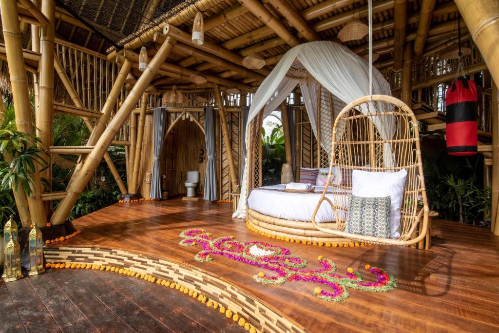 Magic Hills Bali - Magical Eco-Luxury Lodge, Selat – Tarifs 2024