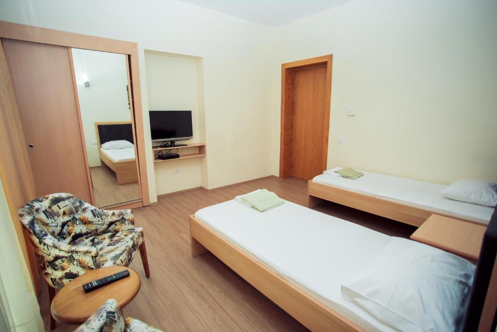 Arena Hotel Goygol - Habitación Triple