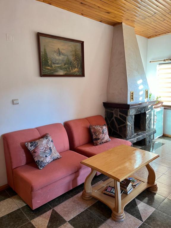 Posezení v ubytování Orehite Guest House