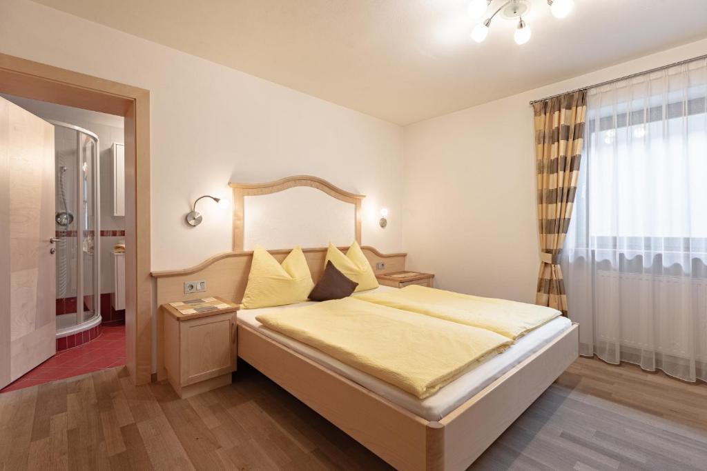 Posteľ alebo postele v izbe v ubytovaní Apartments Soval