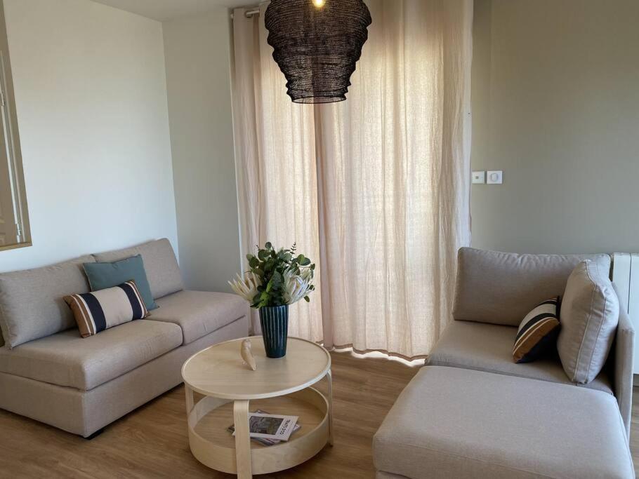 Posezení v ubytování Magnifique Appart rénové Evian Duplex vue Lac 8 pers