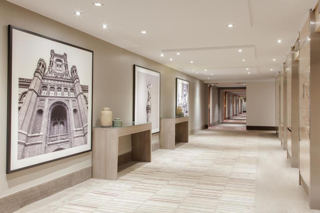 Crowne Plaza Berlin City Centre Ku'damm by IHG - Resim 25