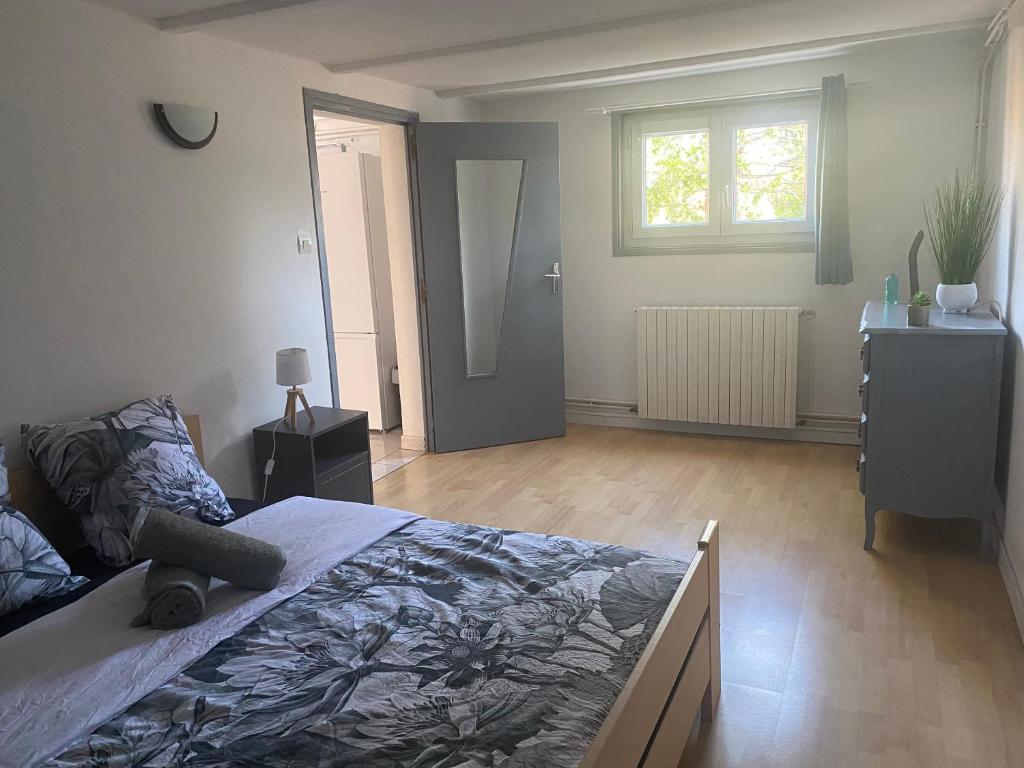 Postel nebo postele na pokoji v ubytování Loftimeet