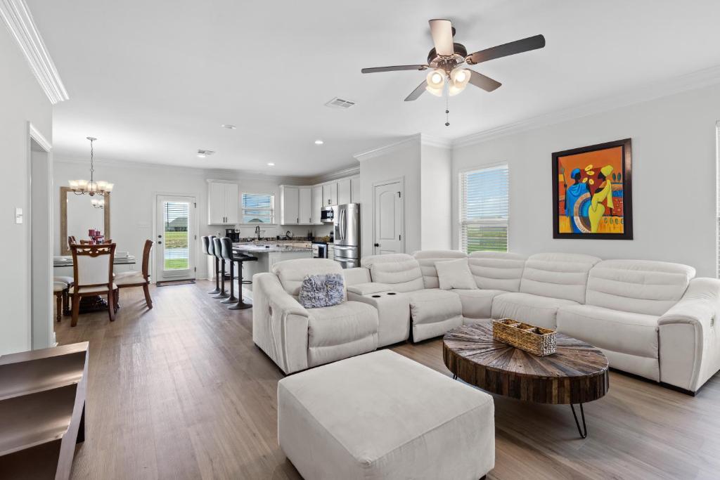 Cajun Palace Iowa, LA, Iowa (updated prices 2024)