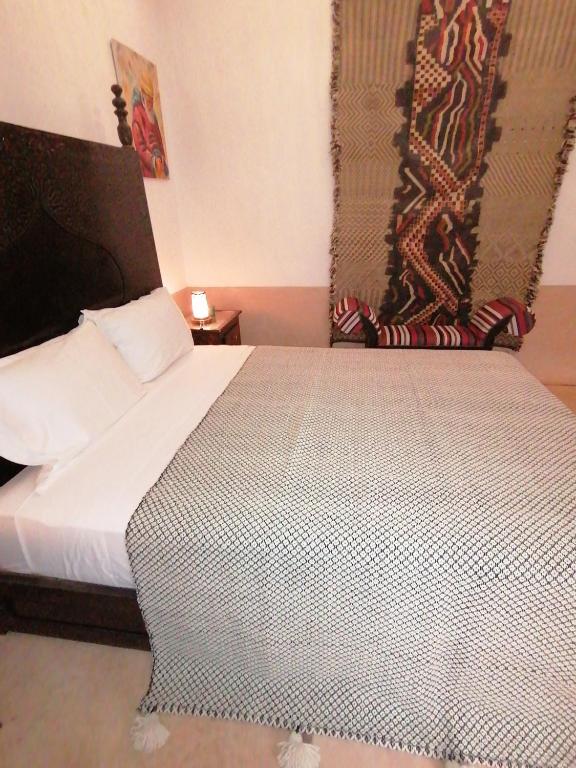 Postel nebo postele na pokoji v ubytování Dar 14 Marrakech